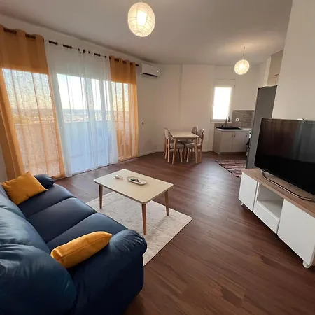 Apartment Casa Dajti - Quiet Mountain View, Fast Wi-fi Tirana